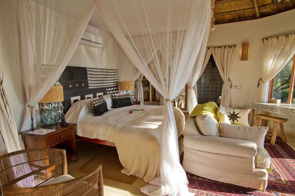 Tongabezi Lodge Simonga エクステリア 写真