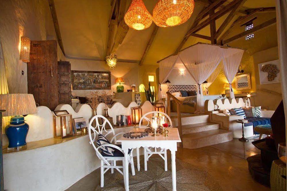 Tongabezi Lodge Simonga エクステリア 写真