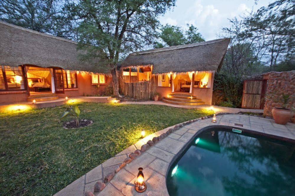 Tongabezi Lodge Simonga エクステリア 写真